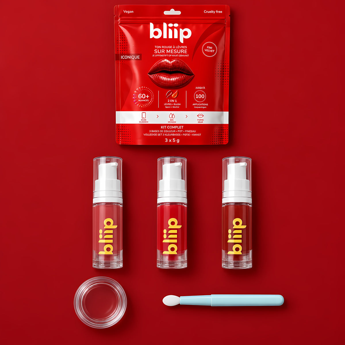 Contenu du kit Bliip Iconique : pochette, 3 bases, pot et pinceau Image